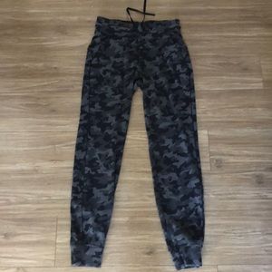 Lululemon camo scuba high rise joggers, size 2.